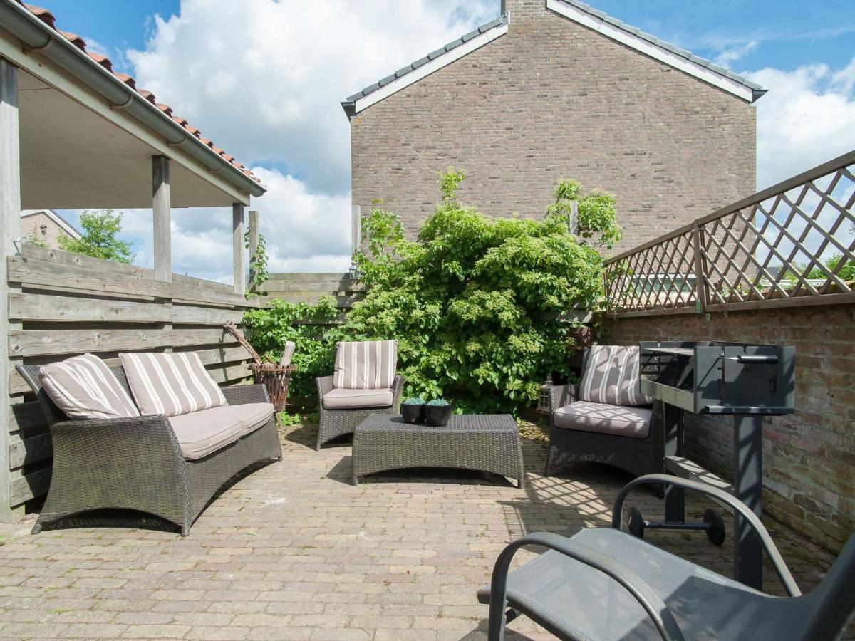 Holiday Home With Covered Terrace ครูท ภายนอก รูปภาพ